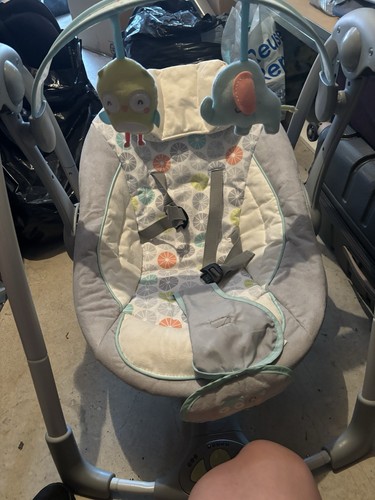Baby rocker plays music and - rocker,